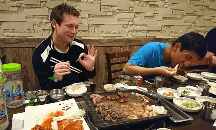 Feliks Zemdegs Lifestyle Foodie